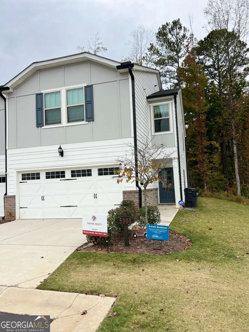5301 Glade Park DR Lilburn, GA 30047