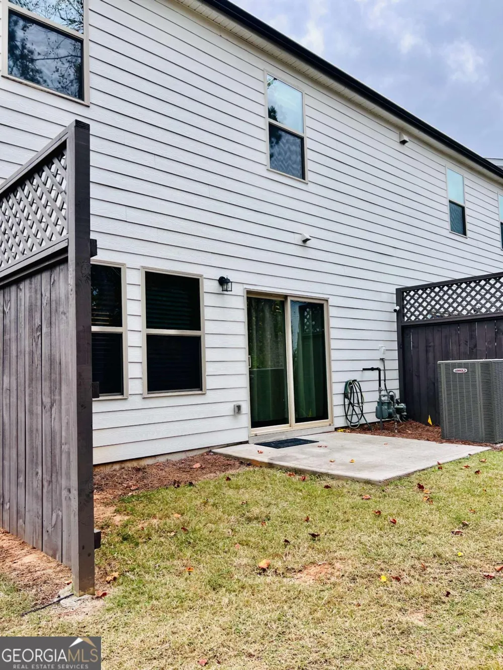 5301 Glade Park DR Lilburn, GA 30047