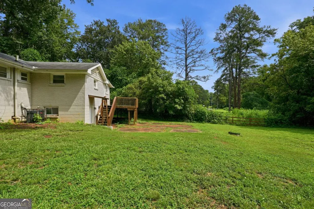 3549 Tulip DR Decatur, GA 30032