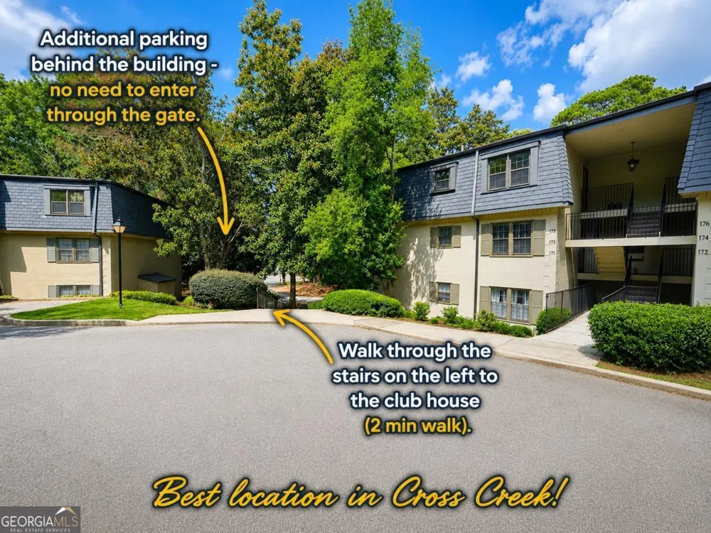 173 Amherst PL NW Atlanta, GA 30327