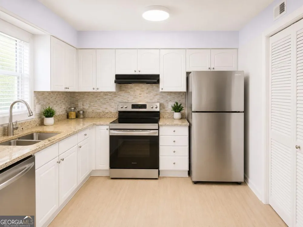 173 Amherst PL NW Atlanta, GA 30327