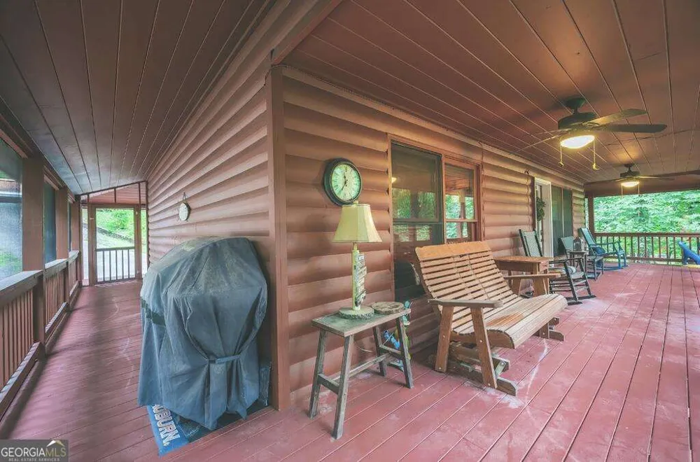 367 Sunrise Valley RD Blue Ridge, GA 30513