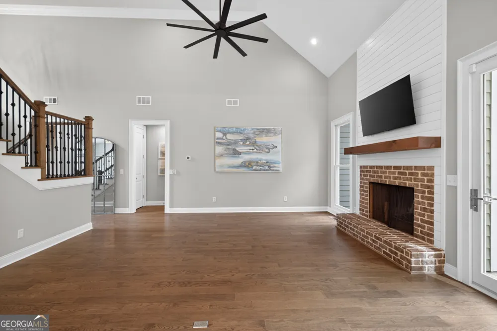 2686 Tammi LN Gainesville, GA 30506