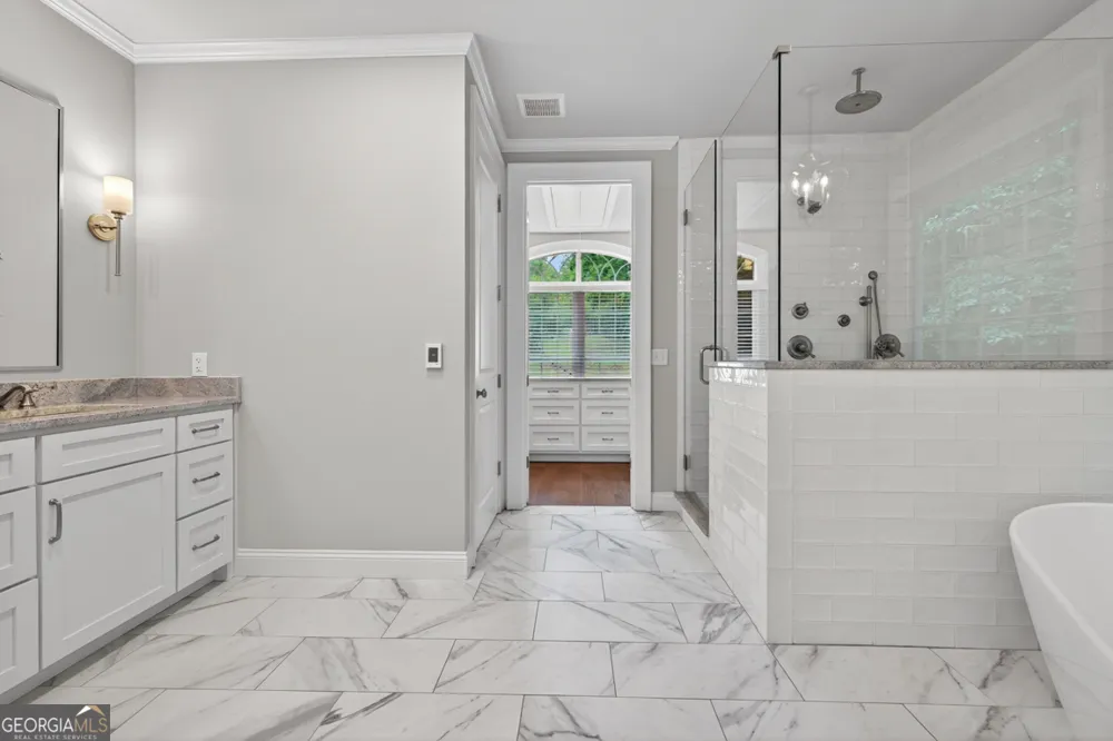 2686 Tammi LN Gainesville, GA 30506