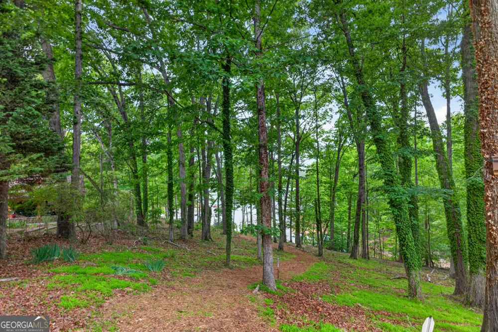 2686 Tammi LN Gainesville, GA 30506