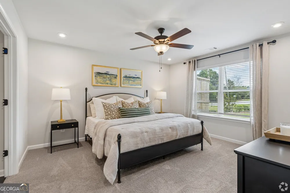 15 Silver Leaf LN Dawsonville, GA 30534