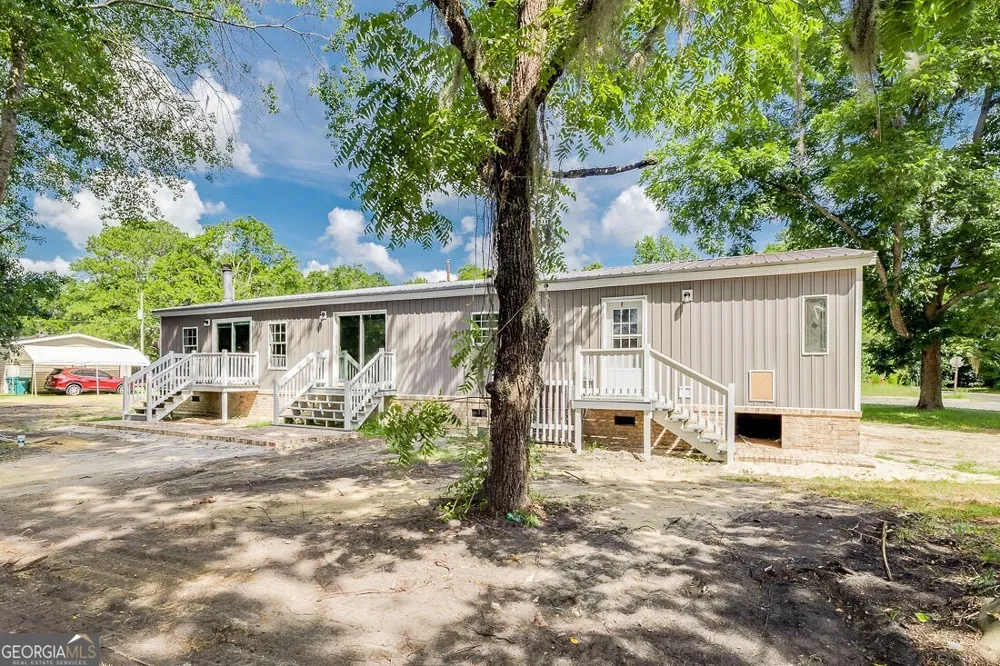 318 Samuel Smalls Sr AVE Guyton, GA 31312