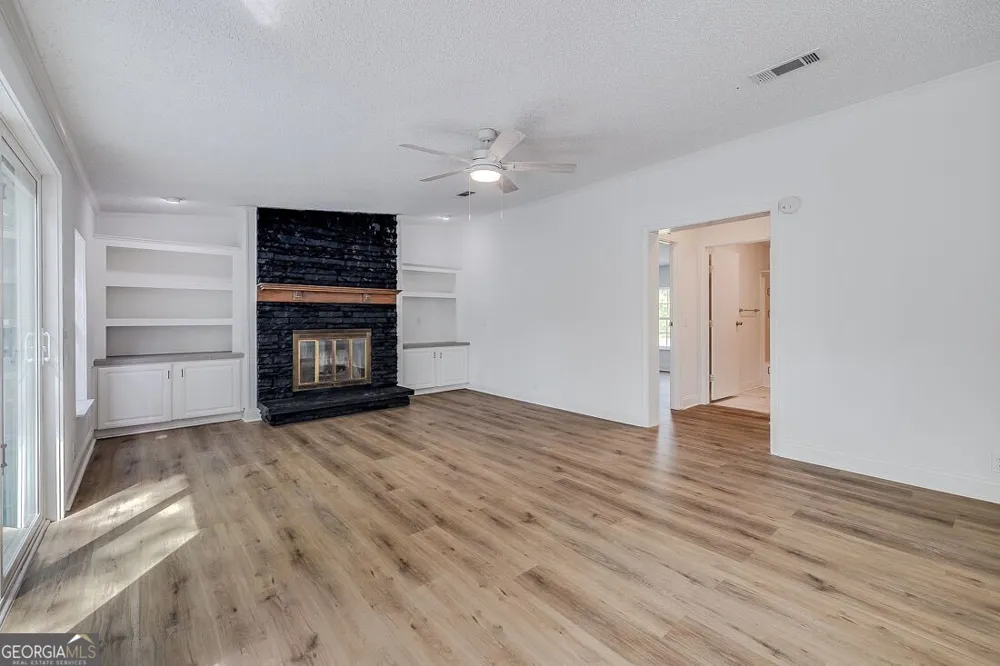 318 Samuel Smalls Sr AVE Guyton, GA 31312