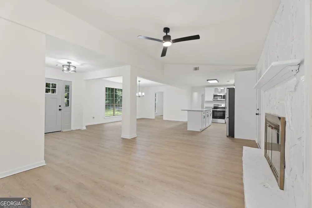 419 Marcella AVE Sharpsburg, GA 30277