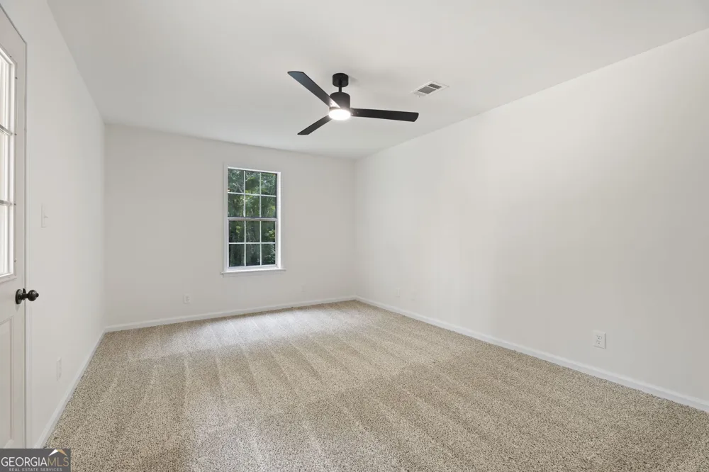 419 Marcella AVE Sharpsburg, GA 30277