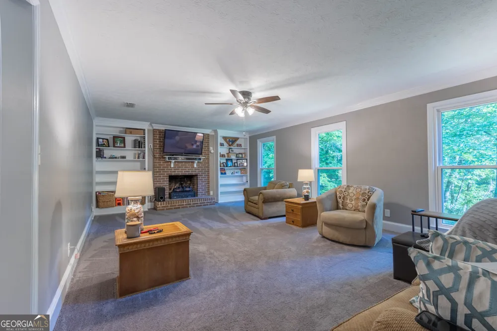 133 Ashling DR LaGrange, GA 30240