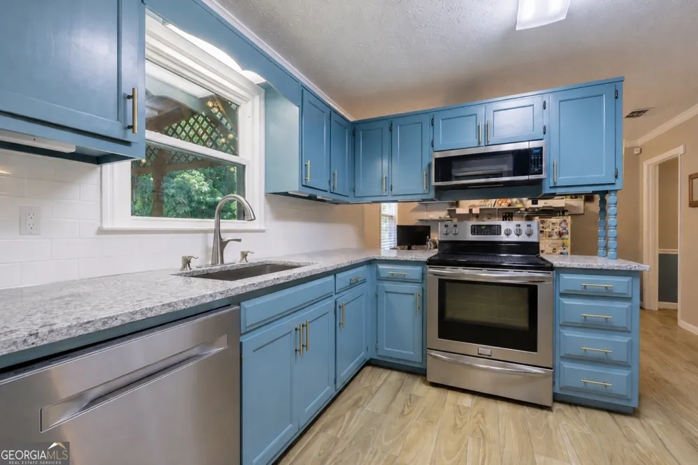 133 Ashling DR LaGrange, GA 30240