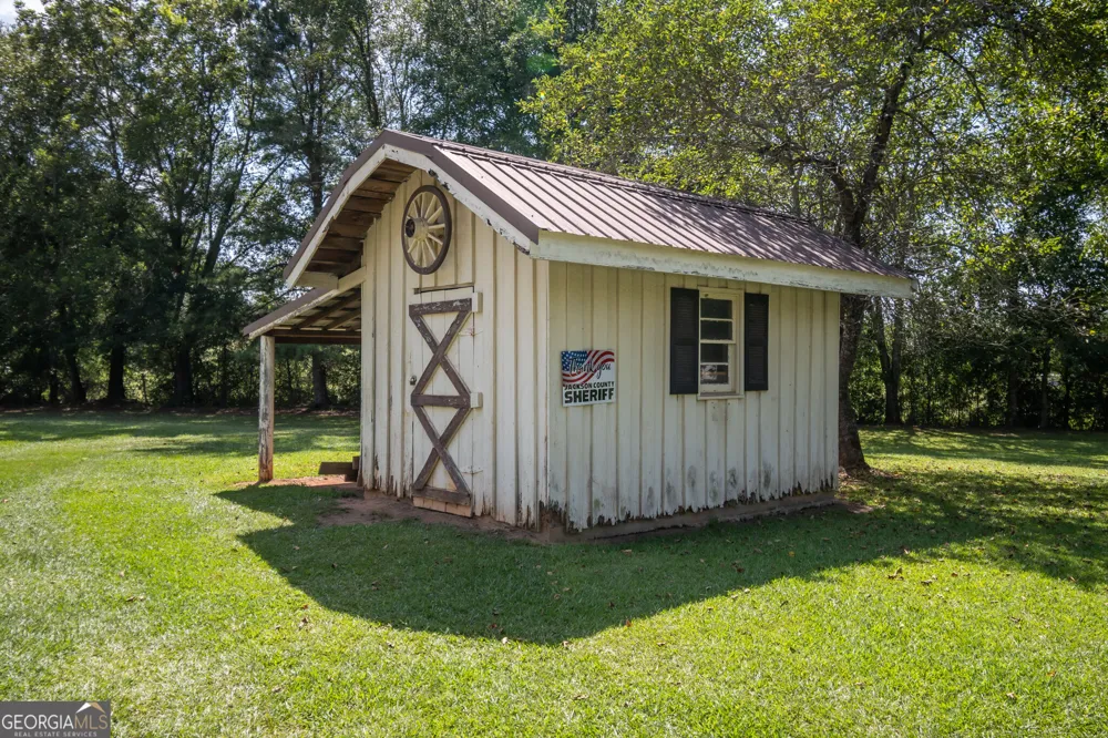 6484 Jefferson River RD Athens, GA 30607