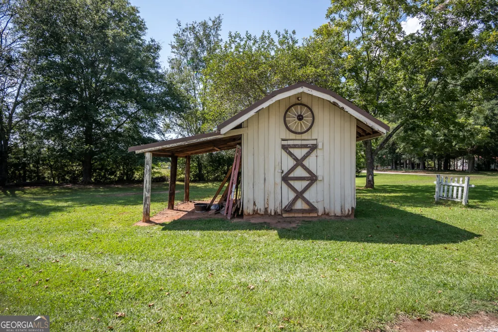 6484 Jefferson River RD Athens, GA 30607