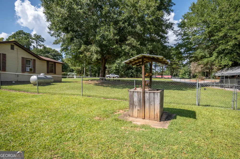 6484 Jefferson River RD Athens, GA 30607