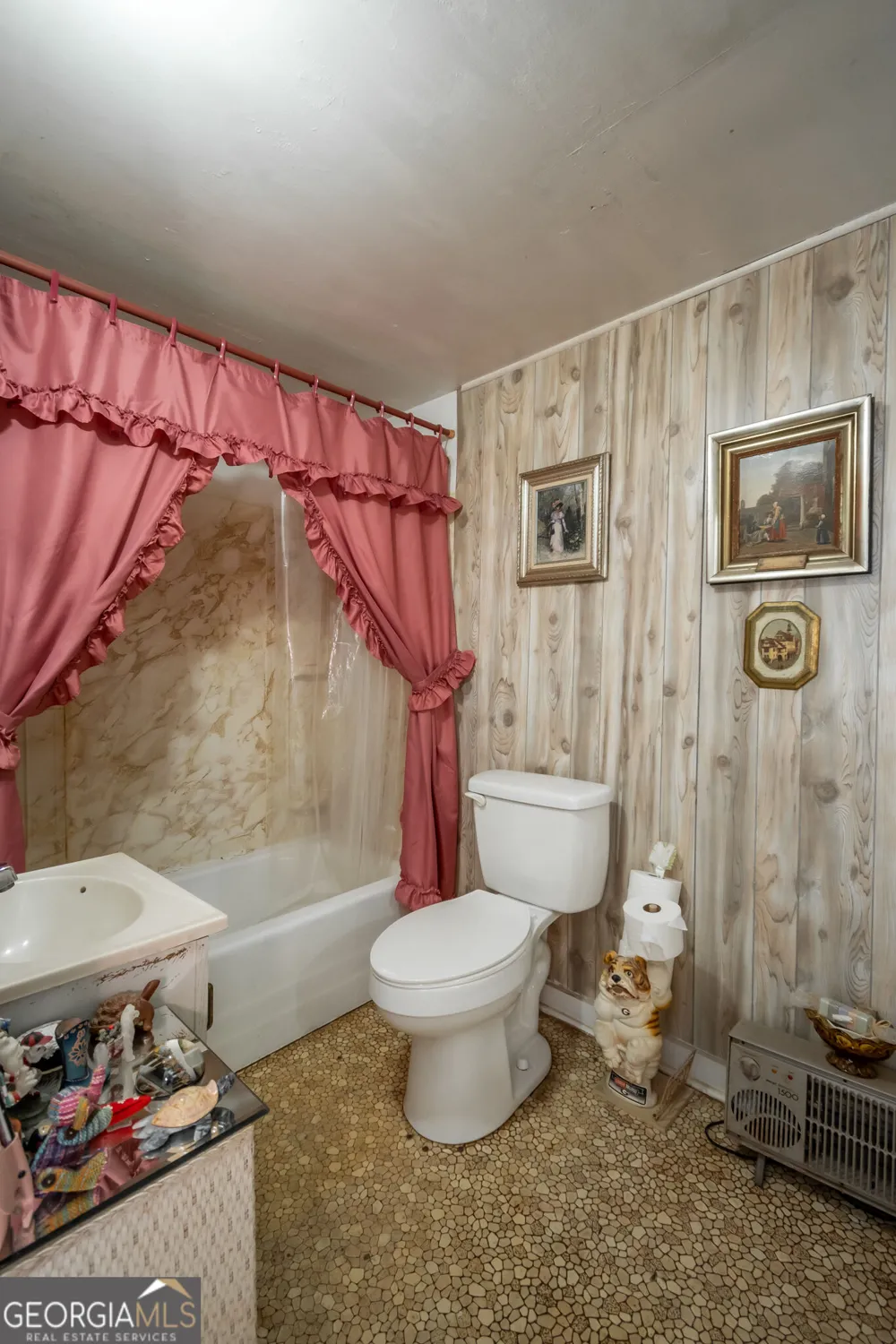 6484 Jefferson River RD Athens, GA 30607