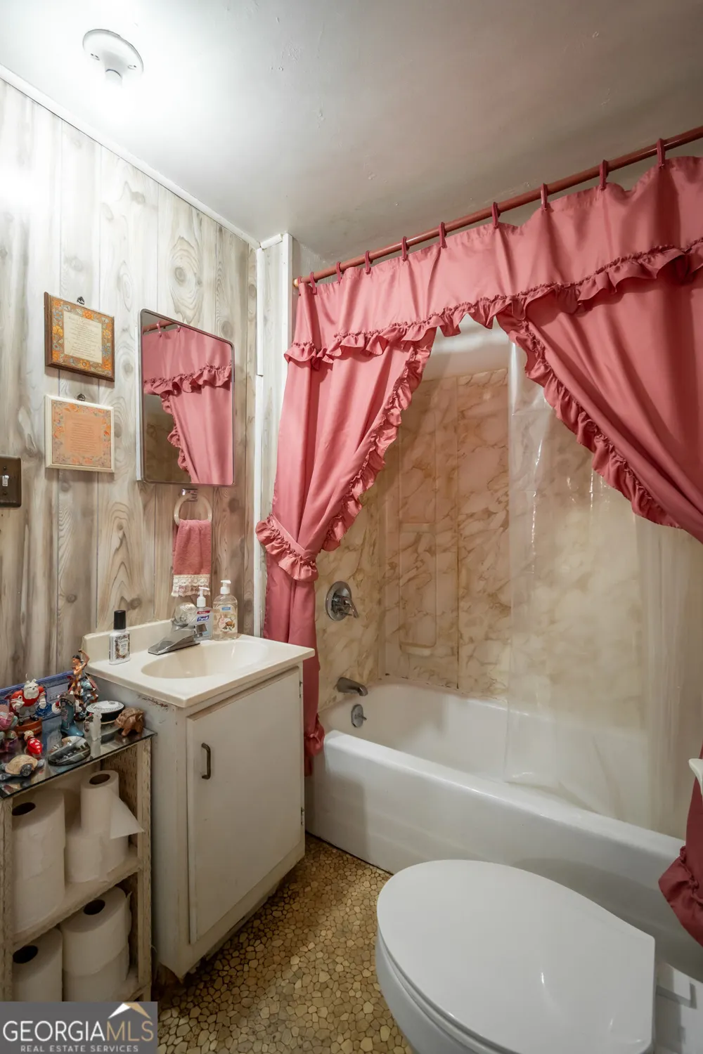 6484 Jefferson River RD Athens, GA 30607