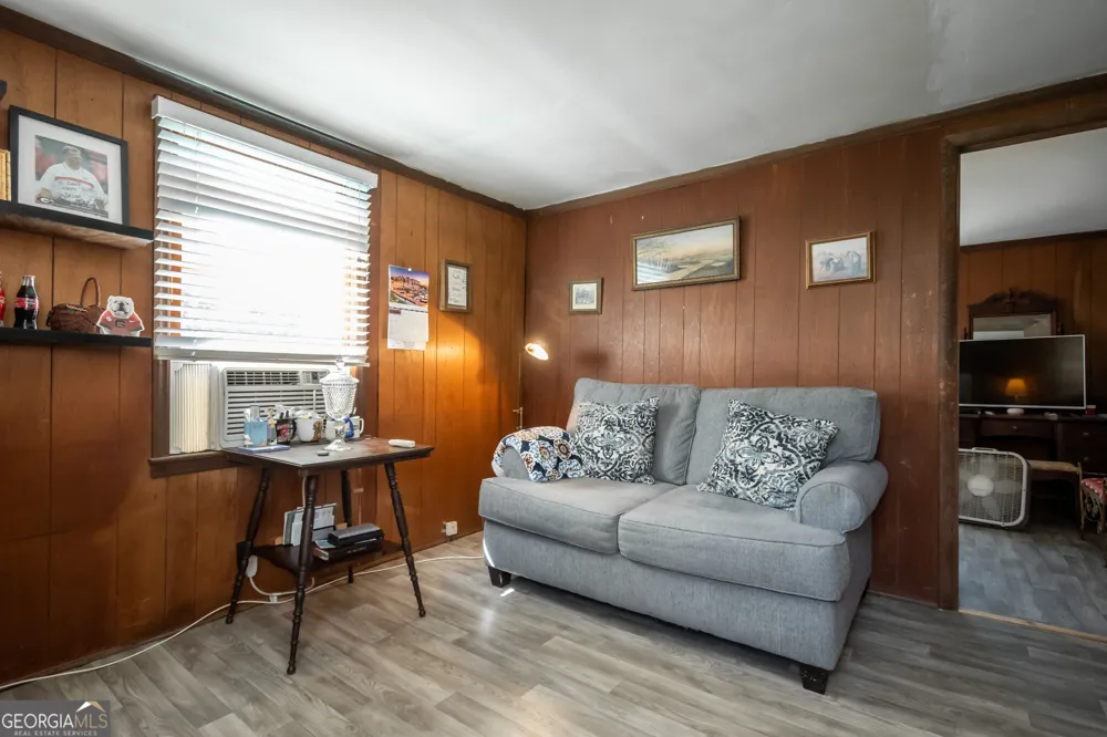 6484 Jefferson River RD Athens, GA 30607