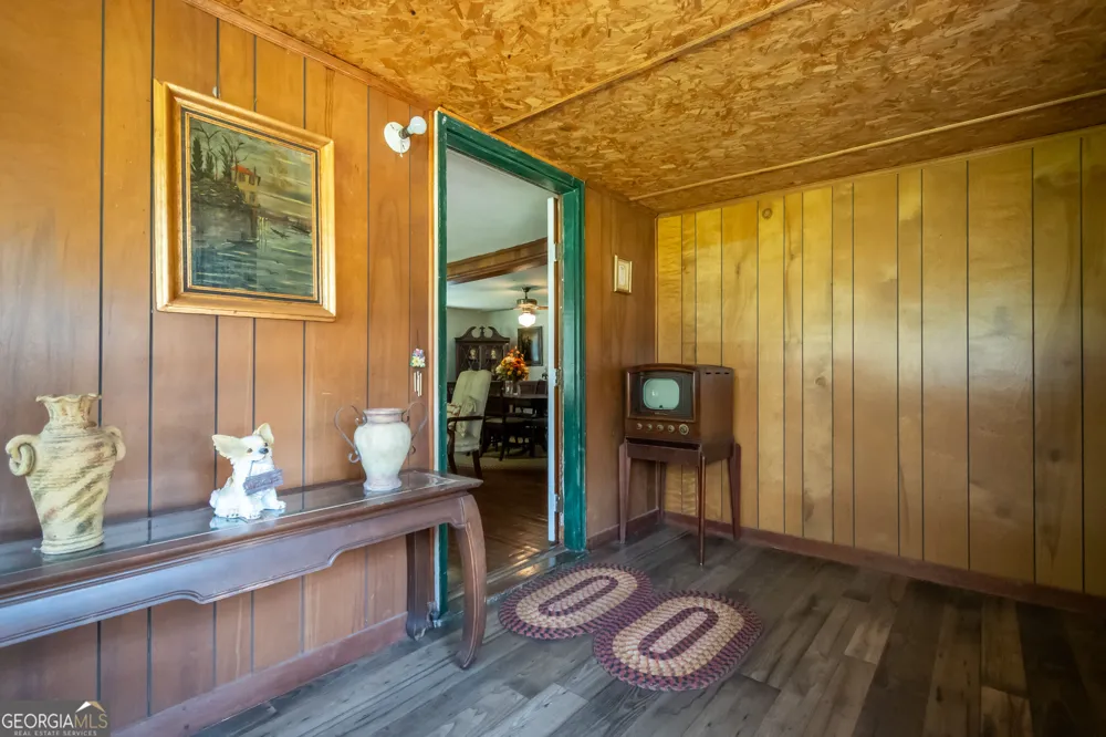 6484 Jefferson River RD Athens, GA 30607