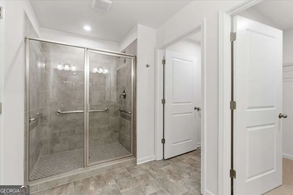 26 Silver Leaf LN Dawsonville, GA 30534