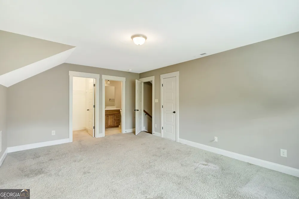 137 Kenmare ROW Tyrone, GA 30290