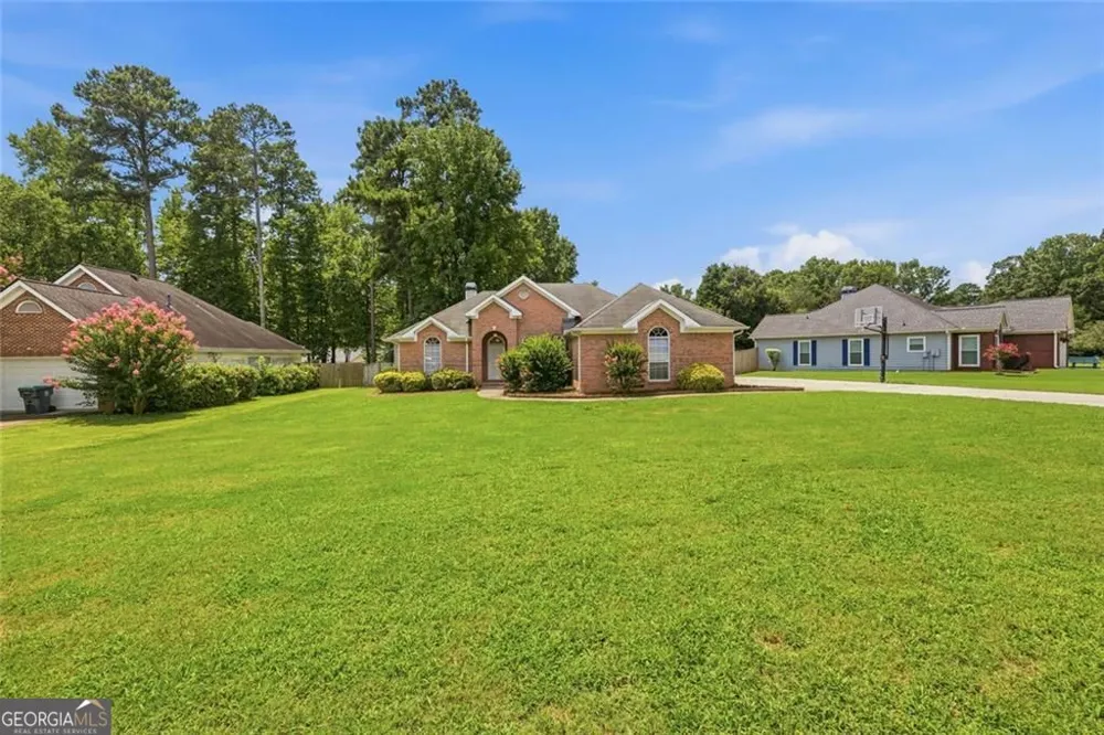 149 Brookhaven LN McDonough, GA 30253