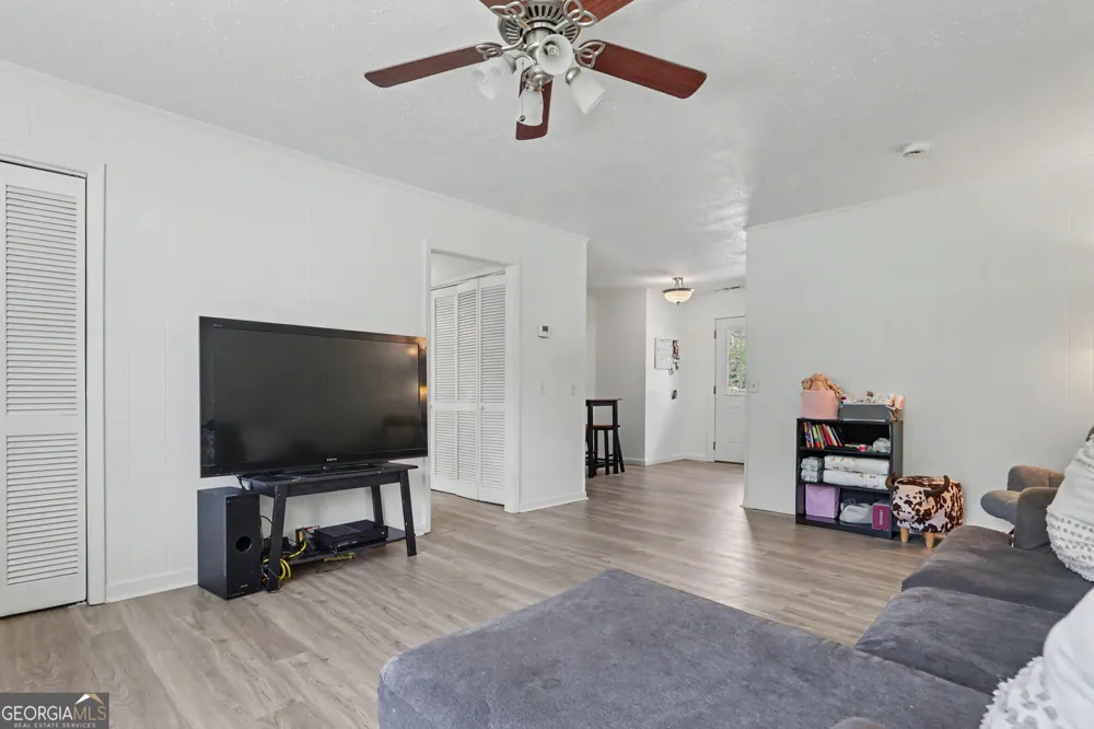 29 Fisher AVE Clayton, GA 30525