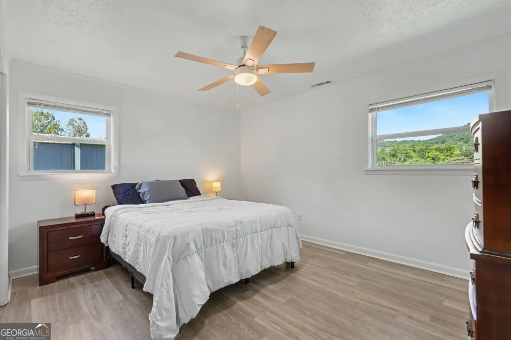 29 Fisher AVE Clayton, GA 30525