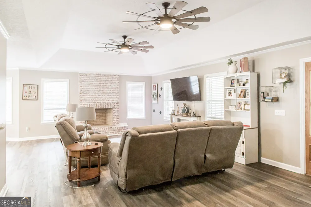 752 Old Hortense RD Hortense, GA 31543