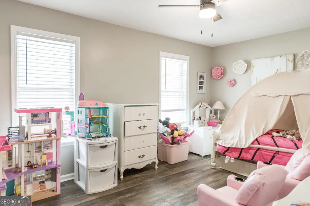 752 Old Hortense RD Hortense, GA 31543