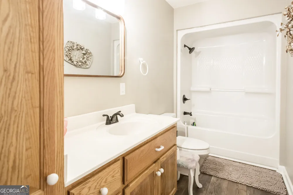 752 Old Hortense RD Hortense, GA 31543