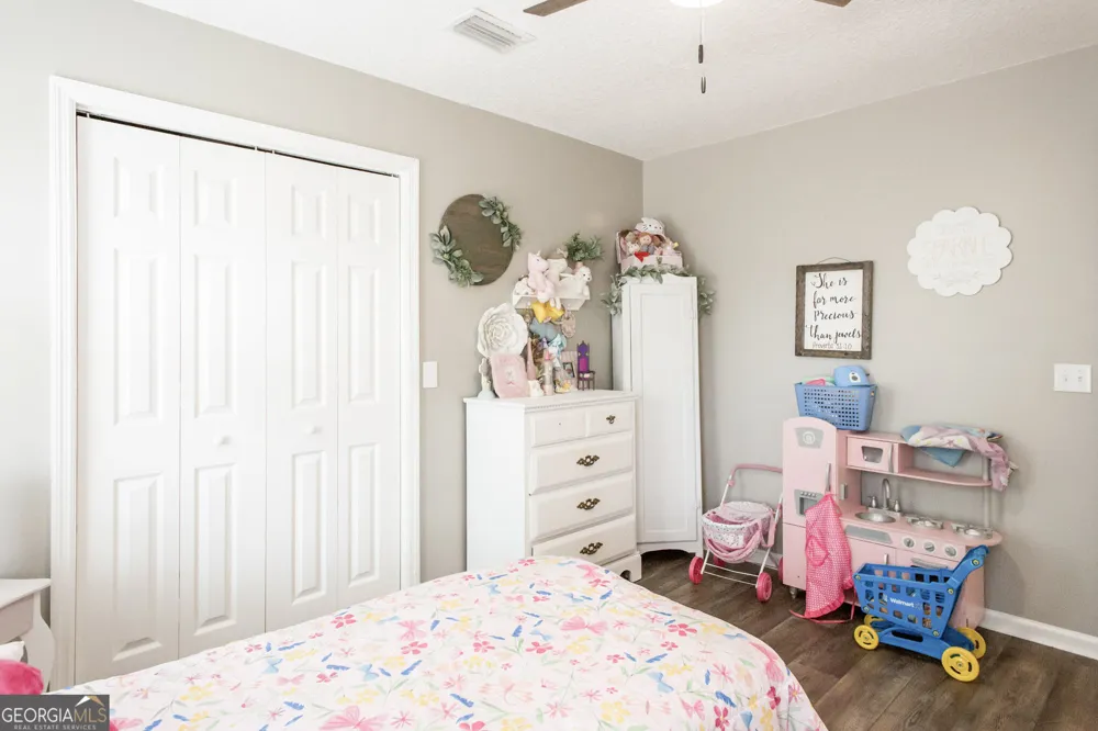 752 Old Hortense RD Hortense, GA 31543