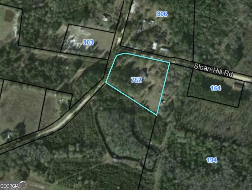 752 Old Hortense RD Hortense, GA 31543