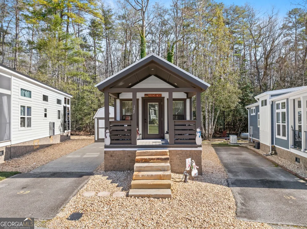 4960 Laurel Lodge RD Clarkesville, GA 30523