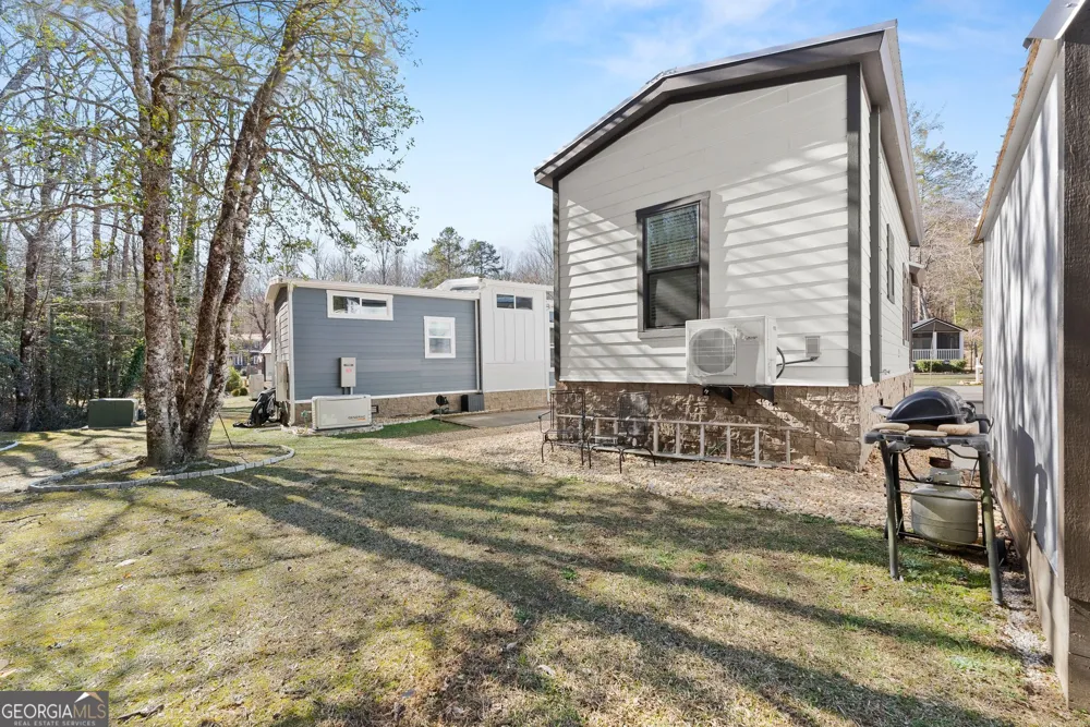 4960 Laurel Lodge RD Clarkesville, GA 30523
