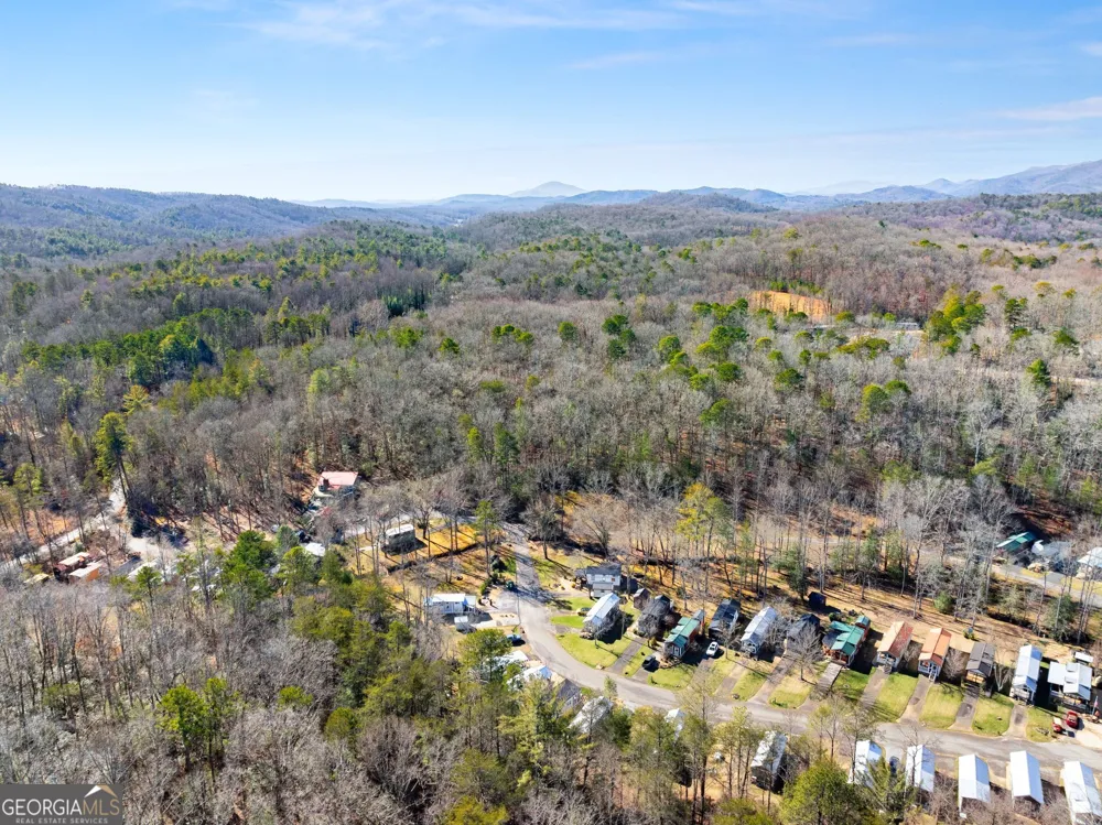 4960 Laurel Lodge RD Clarkesville, GA 30523