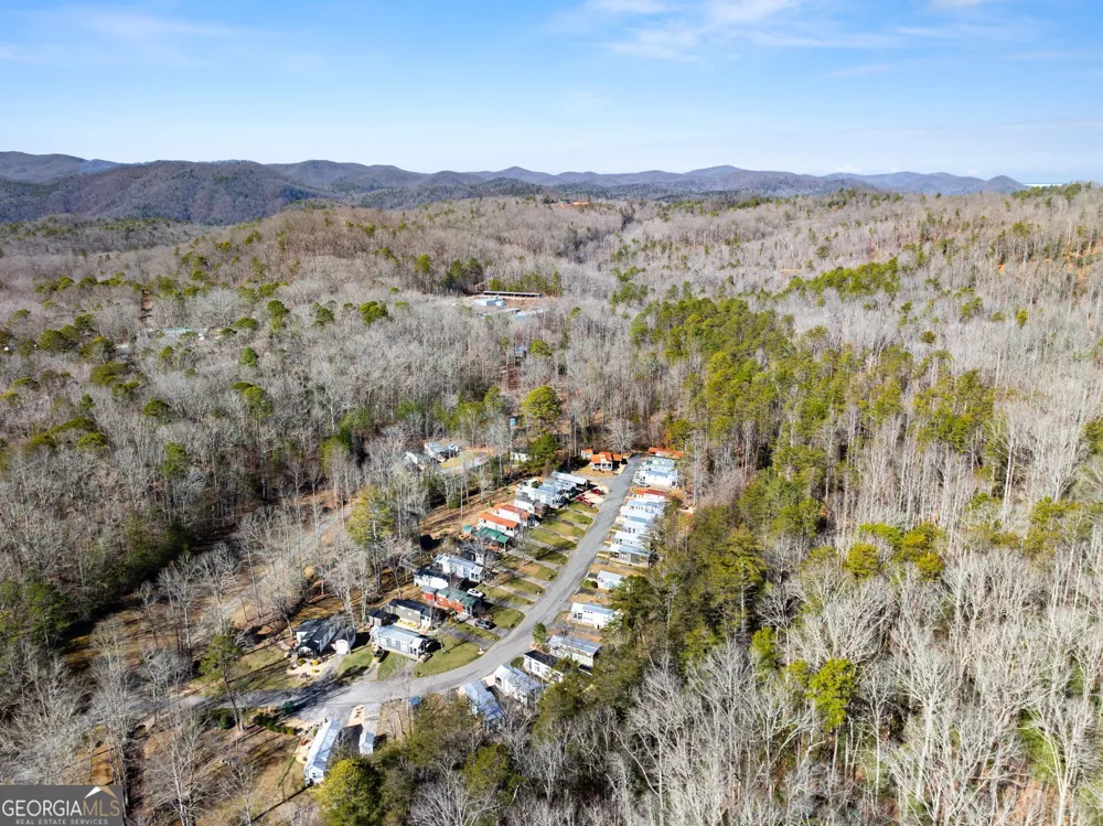 4960 Laurel Lodge RD Clarkesville, GA 30523