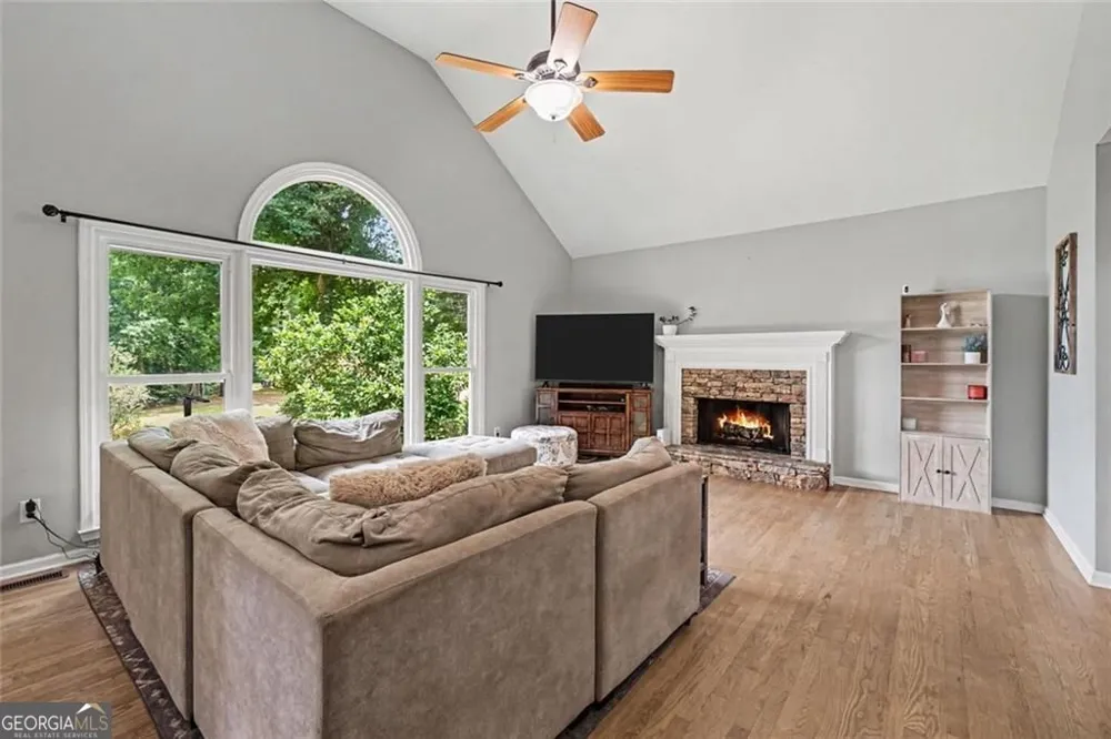 148 Stanbrough DR Dallas, GA 30157