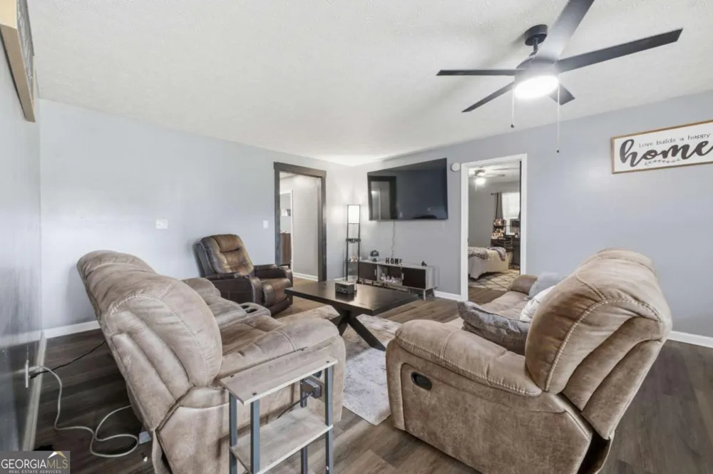 379 Bozeman RD NW White, GA 30184