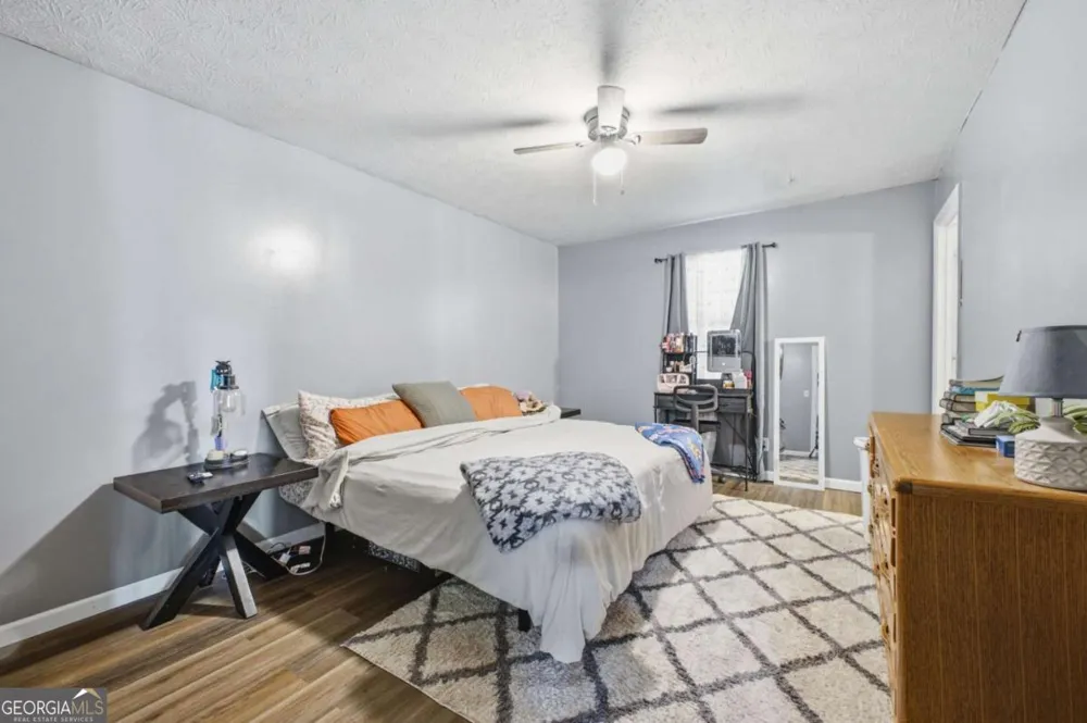 379 Bozeman RD NW White, GA 30184