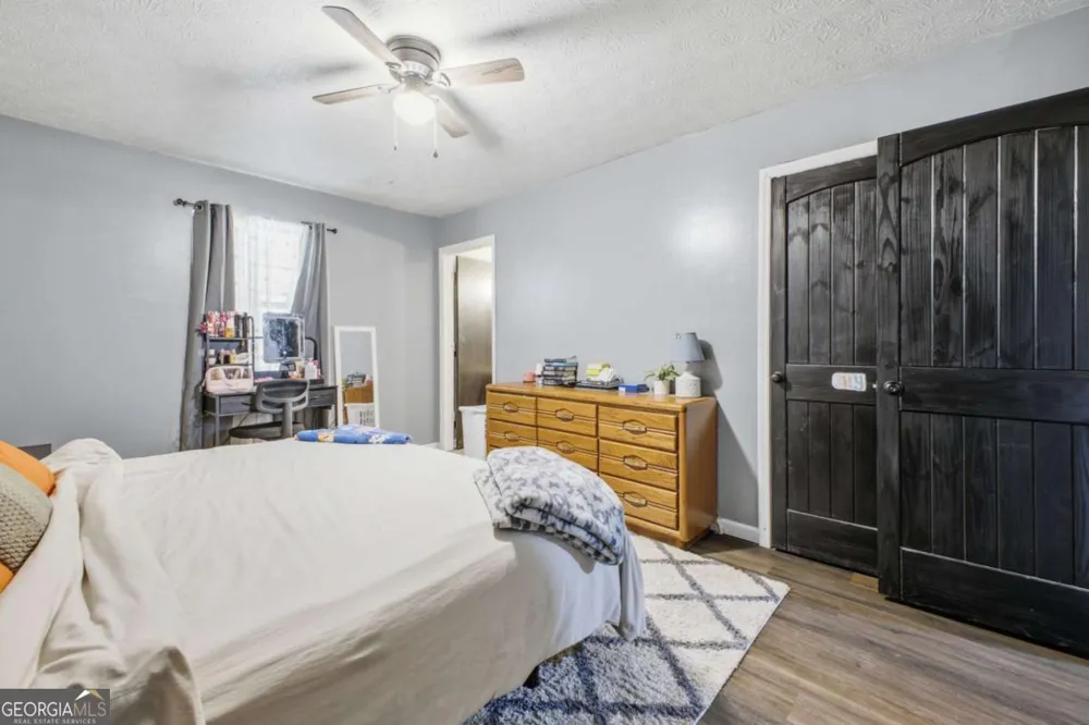 379 Bozeman RD NW White, GA 30184