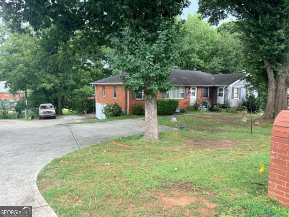 2195 Trailwood DR SE Smyrna, GA 30080