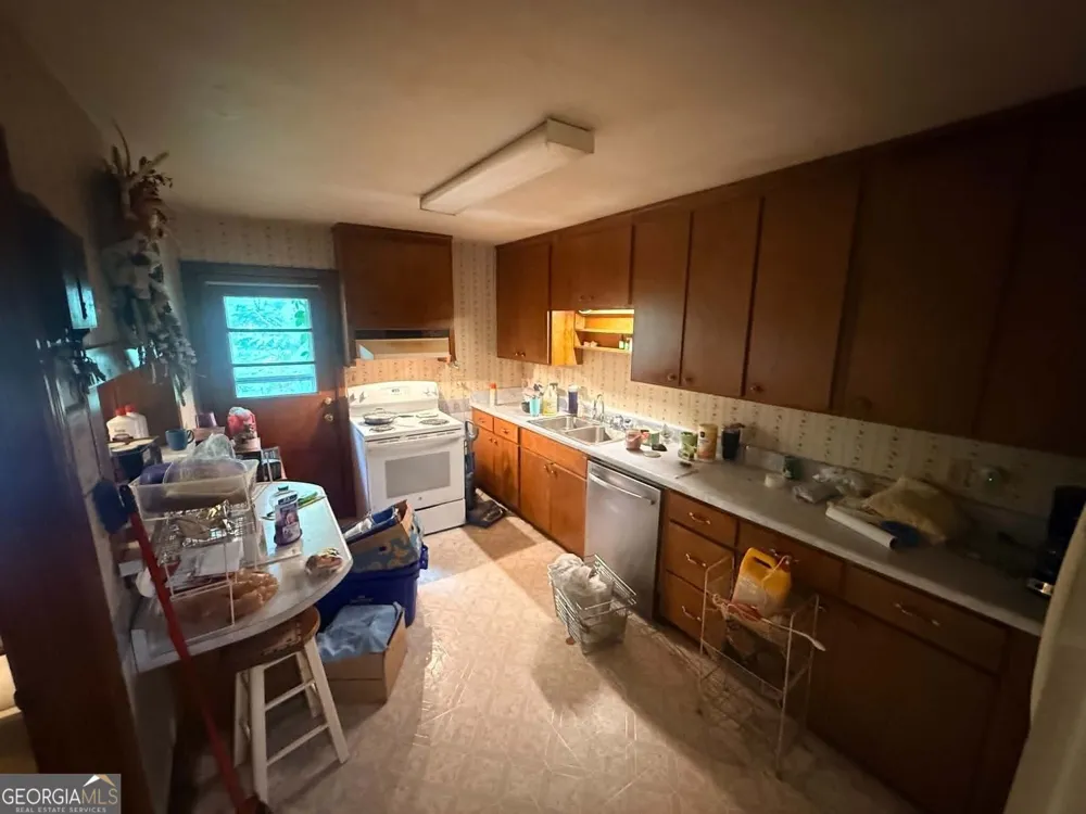 2195 Trailwood DR SE Smyrna, GA 30080