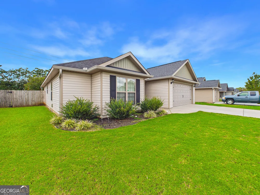 528 Grand AVE Bonaire, GA 31005