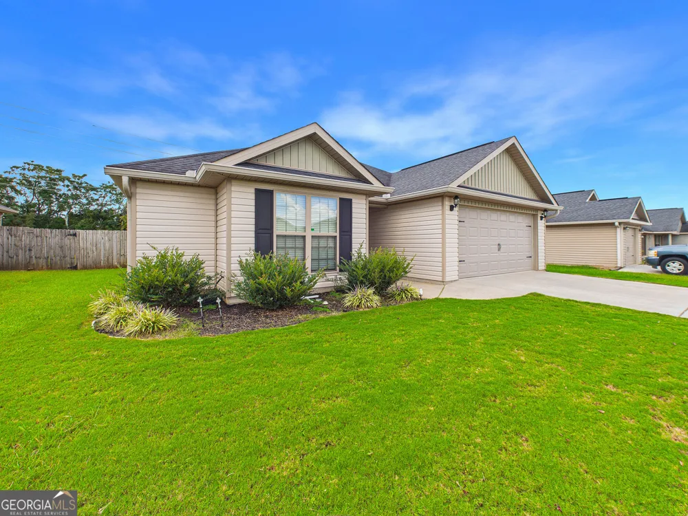 528 Grand AVE Bonaire, GA 31005