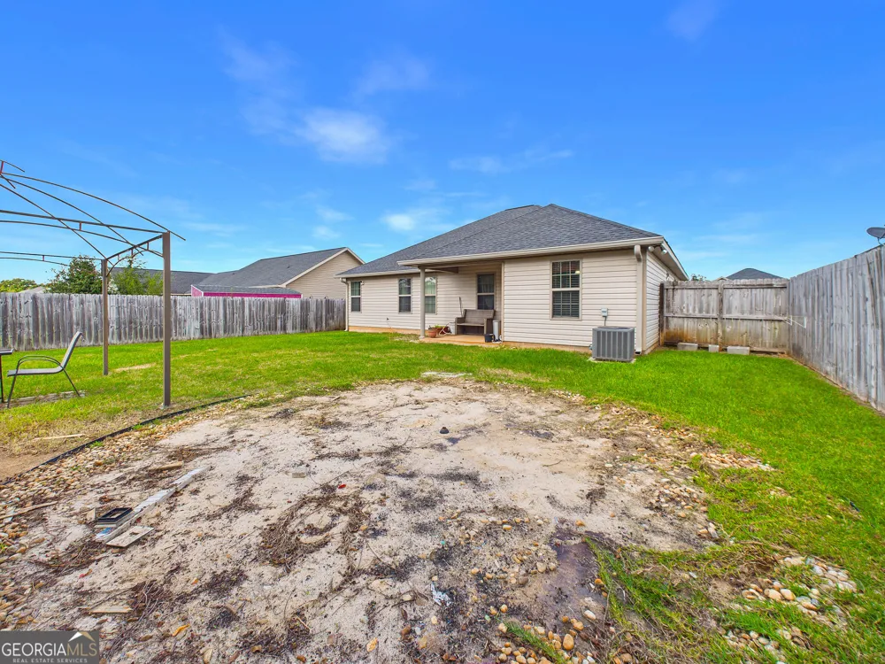 528 Grand AVE Bonaire, GA 31005