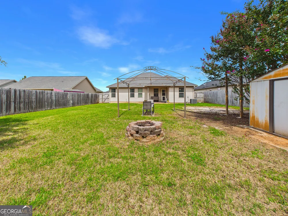 528 Grand AVE Bonaire, GA 31005