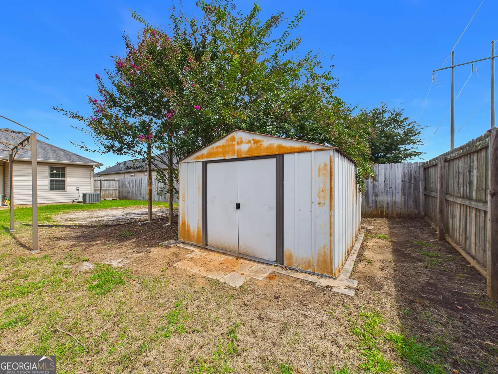 528 Grand AVE Bonaire, GA 31005