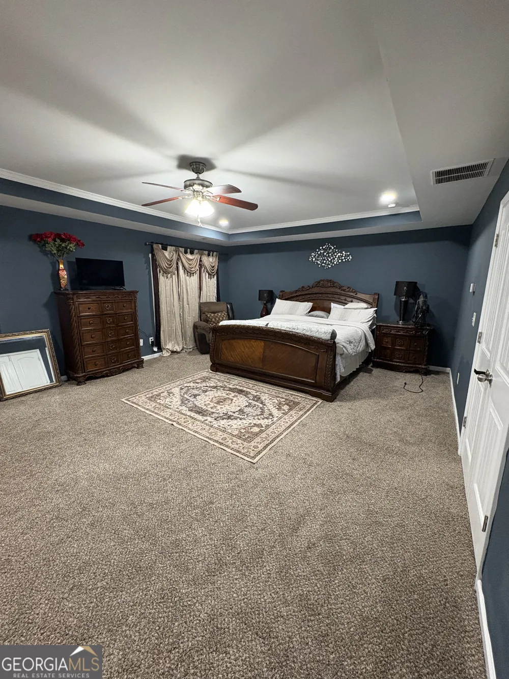 180 Village Green CT SW Lilburn, GA 30047