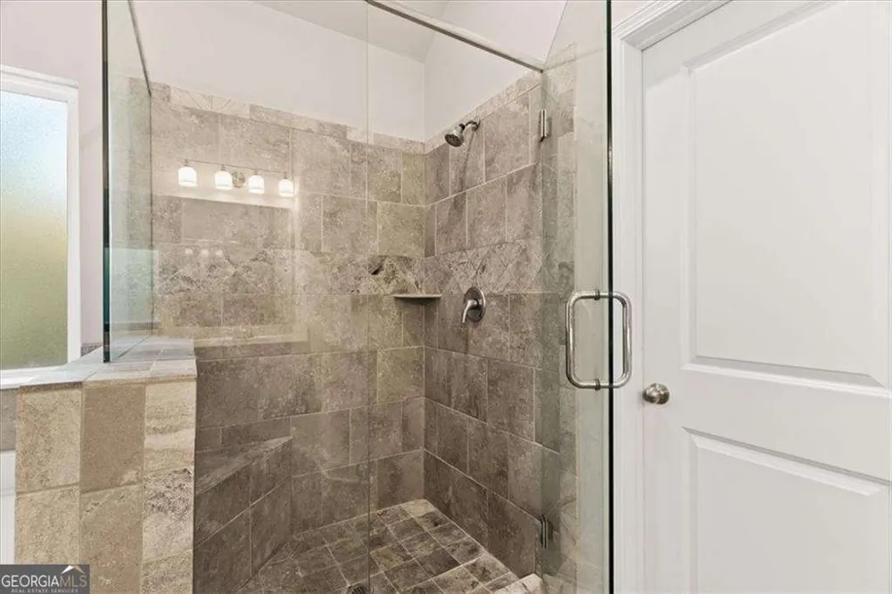 40 Shamrock Chase Adairsville, GA 30103